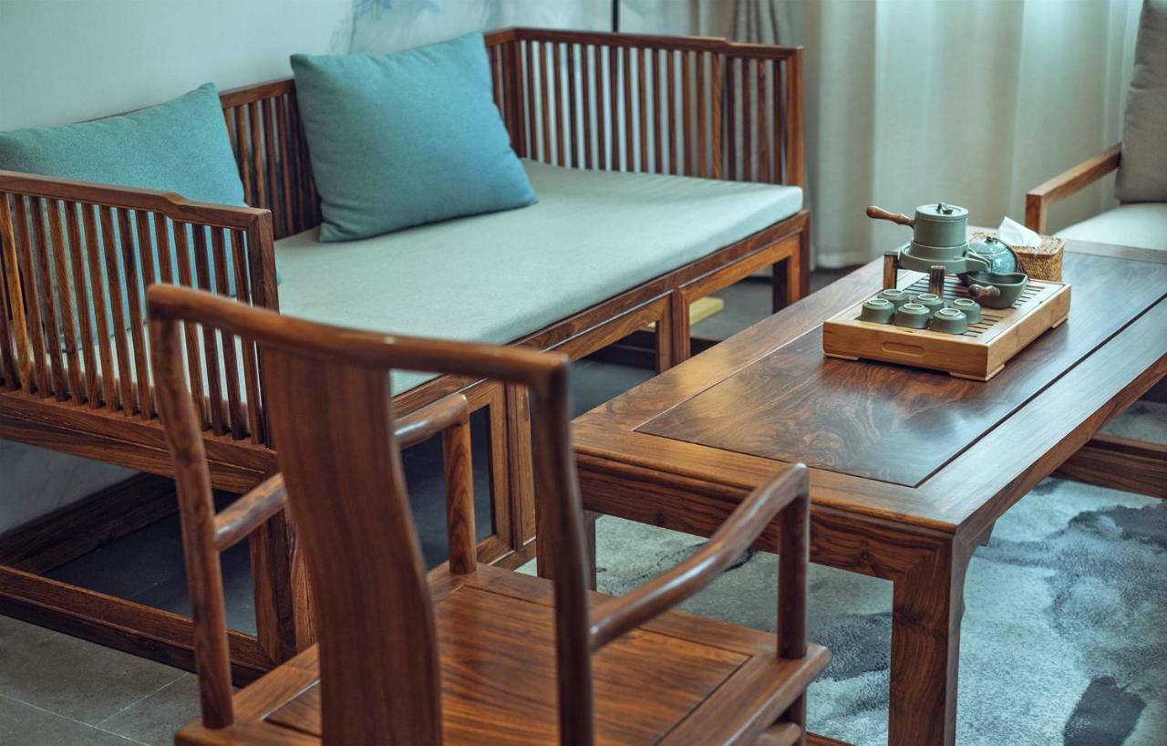 Baisha  Lijiang Qilu Garden Hotel מראה חיצוני תמונה