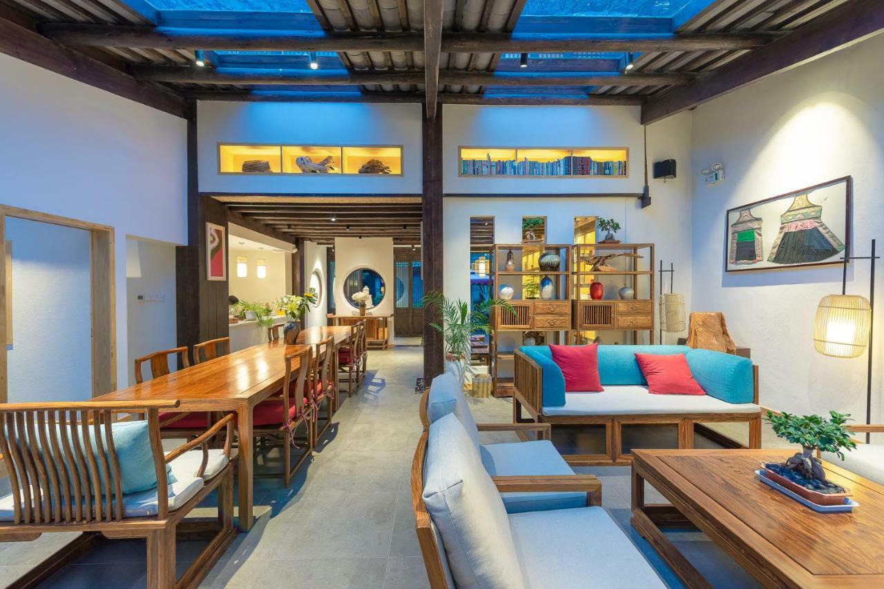 Baisha  Lijiang Qilu Garden Hotel מראה חיצוני תמונה