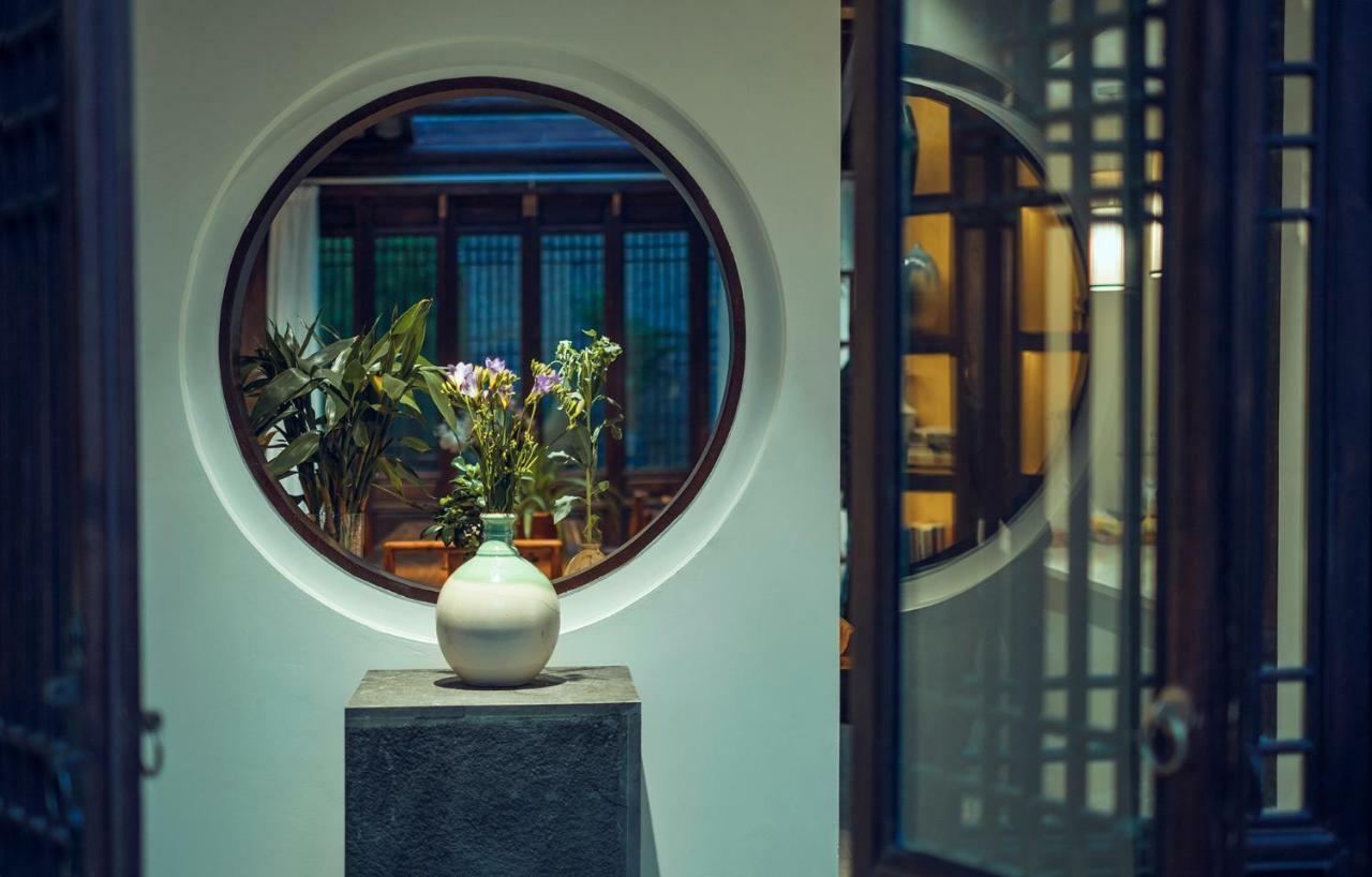 Baisha  Lijiang Qilu Garden Hotel מראה חיצוני תמונה