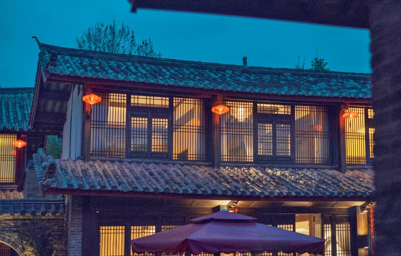 Baisha  Lijiang Qilu Garden Hotel מראה חיצוני תמונה
