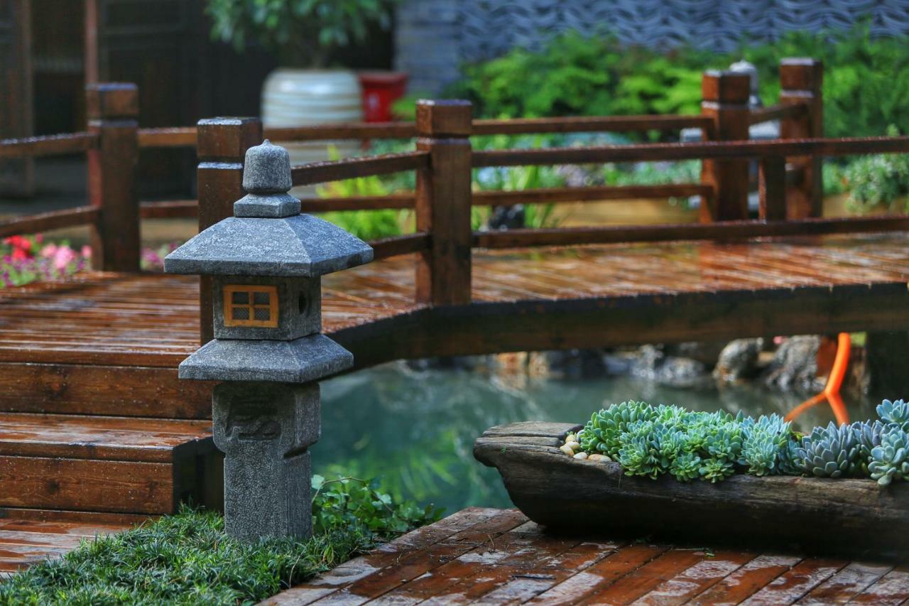 Baisha  Lijiang Qilu Garden Hotel מראה חיצוני תמונה