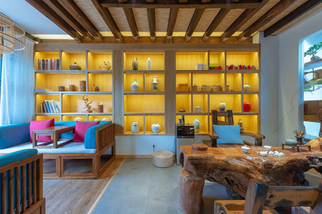 Baisha  Lijiang Qilu Garden Hotel מראה חיצוני תמונה